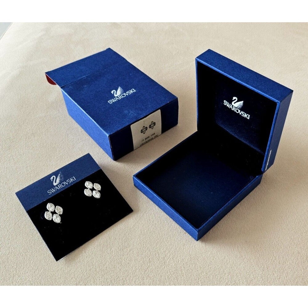 SWAROVSKI 4 Crystals Stud Earrings Rhodium plated CRYS/RHS/PE # 1/806 158 NEW